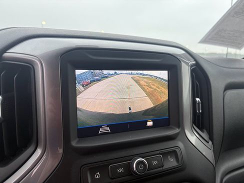 Used 2020 Chevrolet Silverado 1500 Custom w/ Custom Value Package image 20