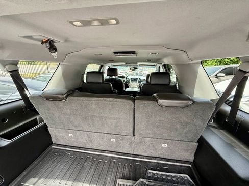 Used 2017 GMC Yukon XL Denali w/ Open Road Package AWD/4WD image 14