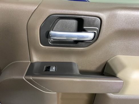 Used 2020 Chevrolet Silverado 1500 LT w/ All-Star Edition image 34