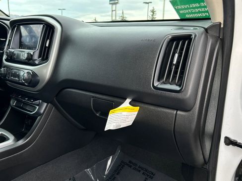 Used 2019 Chevrolet Colorado LT w/ LT Convenience Package image 25