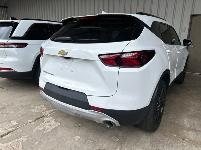 Used 2022 Chevrolet Blazer LT w/ Sound & Technology Package AWD/4WD image 12