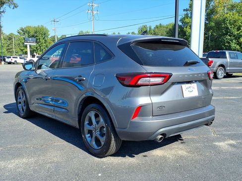 Used 2024 Ford Escape ST-Line image 23