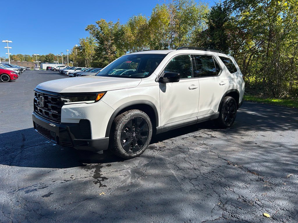 New 2026 Honda Pilot Black Edition image 7