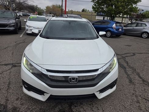 Used 2017 Honda Civic EX-L image 4
