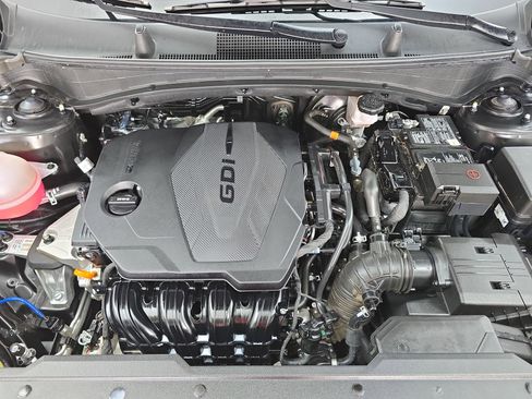 Used 2024 Kia Sportage EX image 29