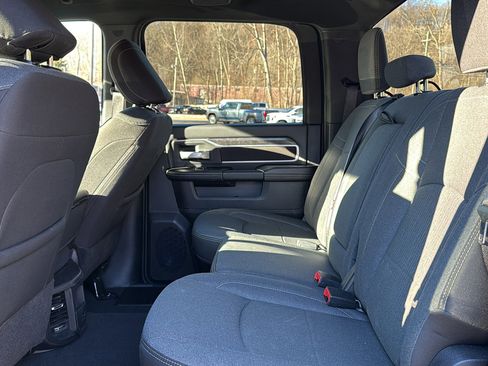 Used 2024 RAM 2500 Big Horn w/ Night Edition image 26