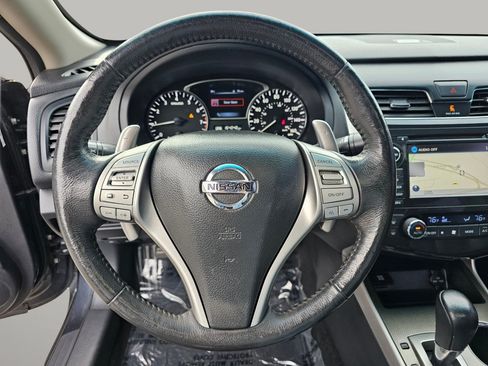 Used 2015 Nissan Altima 3.5 SL FWD image 6