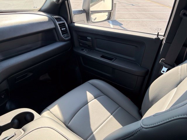 New 2026 RAM 3500 Tradesman w/ Commercial Features Package AWD/4WD image 54