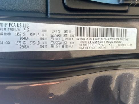 Used 2017 Jeep Grand Cherokee Limited RWD image 27