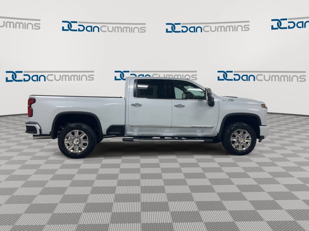 New 2026 Chevrolet Silverado 2500 High Country w/ Technology Package AWD/4WD image 9