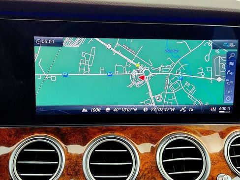 Used 2020 Mercedes-Benz E 450 4MATIC Wagon image 20