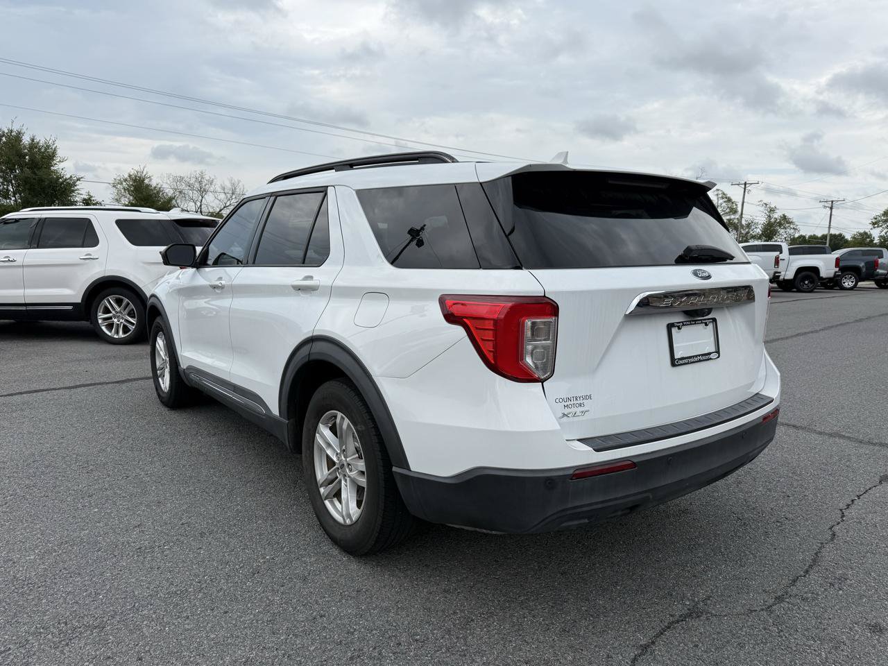 Used 2020 Ford Explorer XLT RWD image 4