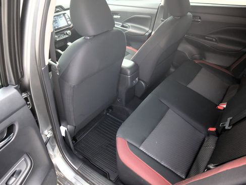 New 2025 Nissan Versa SR w/ Trunk Package image 11