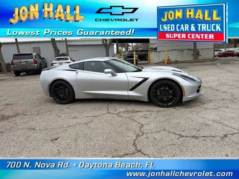 Used 2019 Chevrolet Corvette Stingray Coupe w/ 1LT image 14