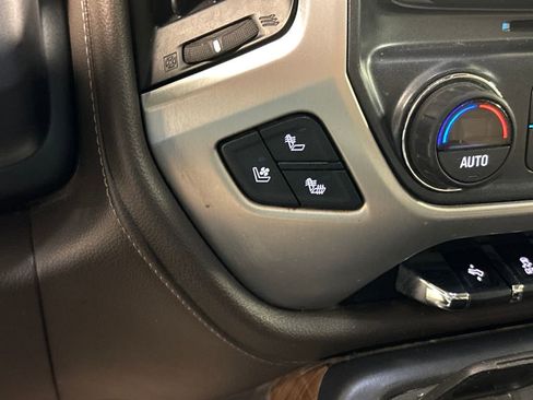 Used 2018 GMC Sierra 1500 SLT image 34