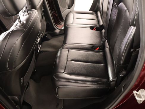 Used 2024 Jeep Grand Cherokee Limited RWD image 14