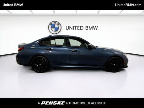 Used 2025 BMW 330i xDrive Sedan w/ M Sport Package AWD/4WD image 4