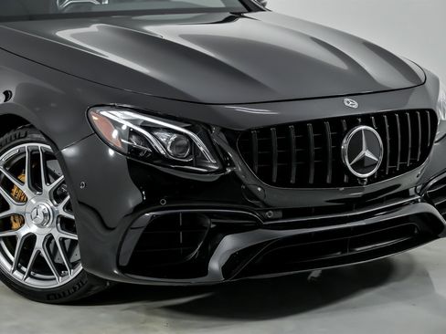 Used 2020 Mercedes-Benz E 63 AMG S image 3