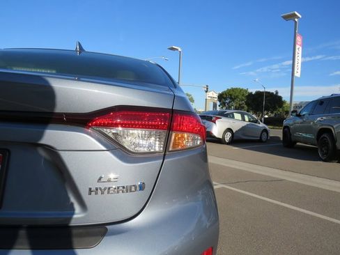 Certified 2024 Toyota Corolla LE image 12