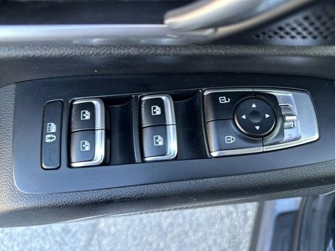 Used 2024 Kia Telluride LX FWD image 15