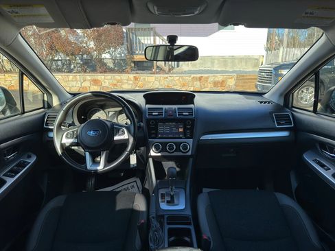 Used 2017 Subaru Crosstrek 2.0i Premium image 29