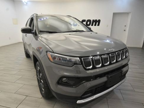 Used 2022 Jeep Compass Limited AWD/4WD image 7