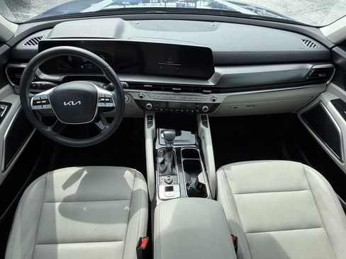 Certified 2023 Kia Telluride S w/ S Sunroof Package AWD/4WD image 14