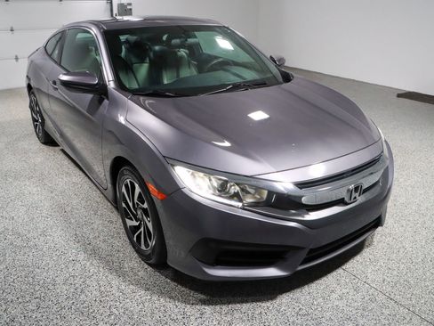 Used 2018 Honda Civic LX image 5