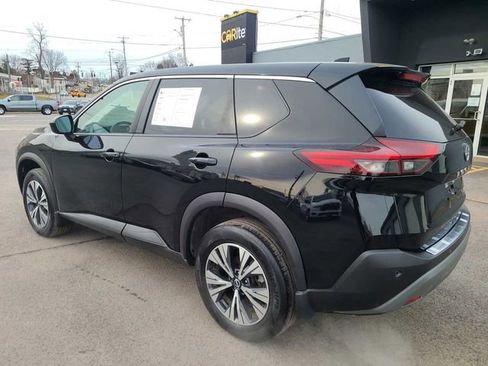 Used 2023 Nissan Rogue SV image 10