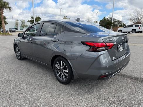 Used 2025 Nissan Versa SV w/ Trunk Package image 3