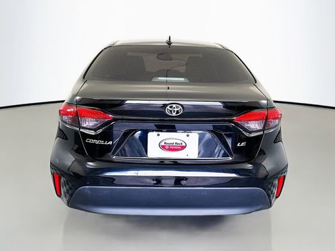 Used 2023 Toyota Corolla LE image 6