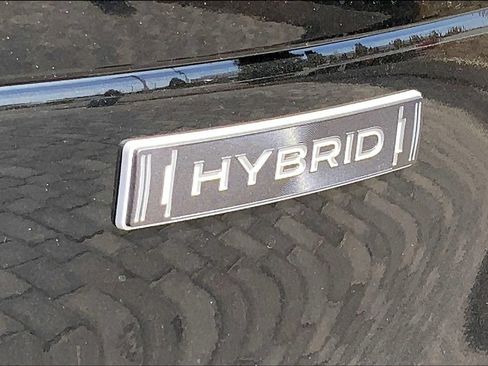 New 2026 Subaru Forester Premium AWD/4WD image 8