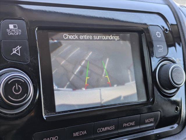 Used 2019 RAM ProMaster 2500 w/ Premium Appearance Group FWD image 14