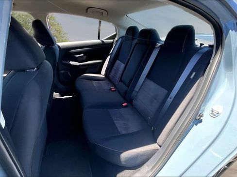 Certified 2025 Nissan Sentra SR w/ Trunk Package FWD image 21