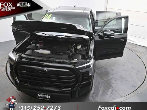 Used 2024 Toyota Tundra Limited image 33