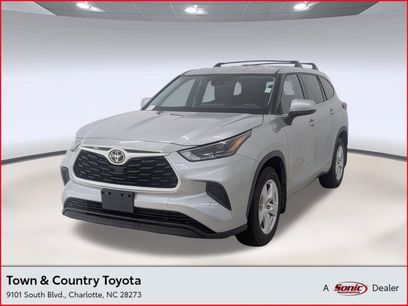 Used 2022 Toyota Highlander L