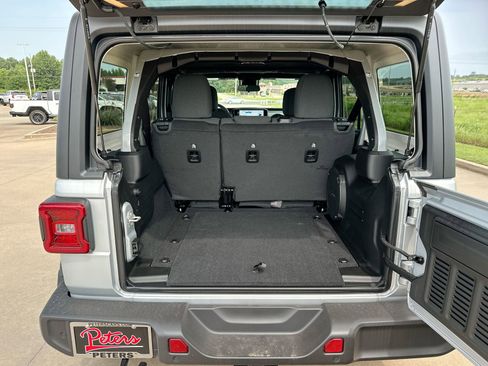 New 2024 Jeep Wrangler Sport S image 22