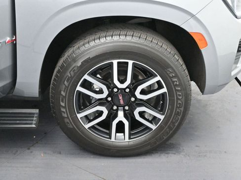 Used 2023 GMC Yukon AT4 image 37