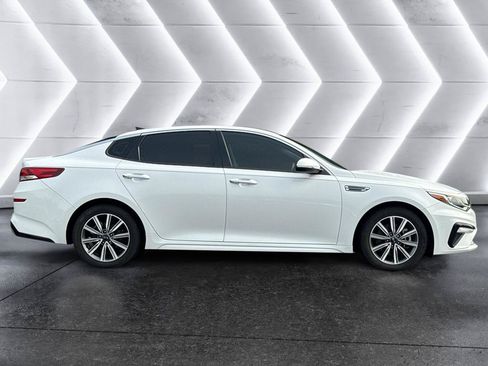 Used 2020 Kia Optima Premium FWD image 4