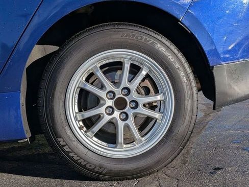 Used 2016 Toyota Prius Two image 12