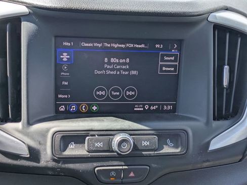 Used 2024 GMC Terrain SLE FWD image 21