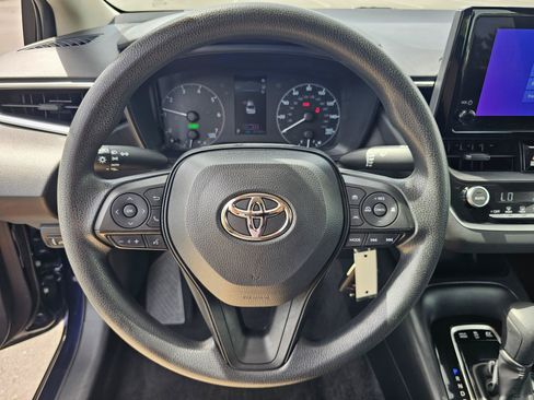 Used 2024 Toyota Corolla LE FWD image 21