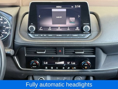 Used 2023 Nissan Rogue SV AWD/4WD image 25