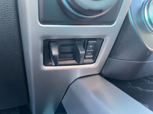 Used 2019 Ford F150 Platinum w/ Equipment Group 701A Luxury AWD/4WD image 22