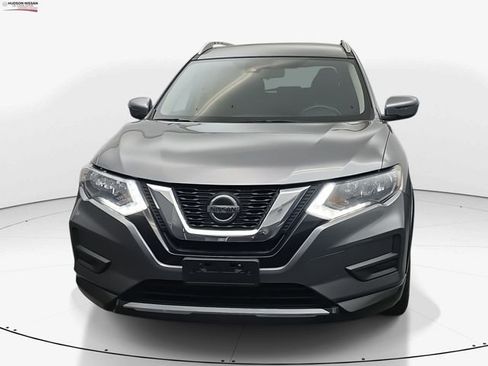 Used 2019 Nissan Rogue S w/ Special Edition Package image 3