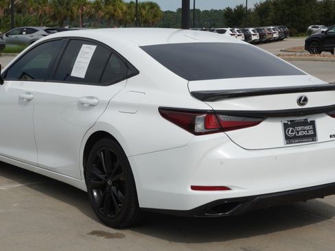 Used 2023 Lexus ES 350 F Sport w/ Accessory Package (Z2) FWD image 8