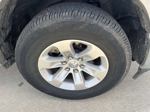 Used 2021 RAM 1500 Laramie AWD/4WD image 24