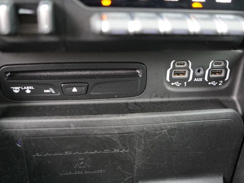 Certified 2019 RAM 1500 Limited w/ Advanced Safety Group AWD/4WD image 34