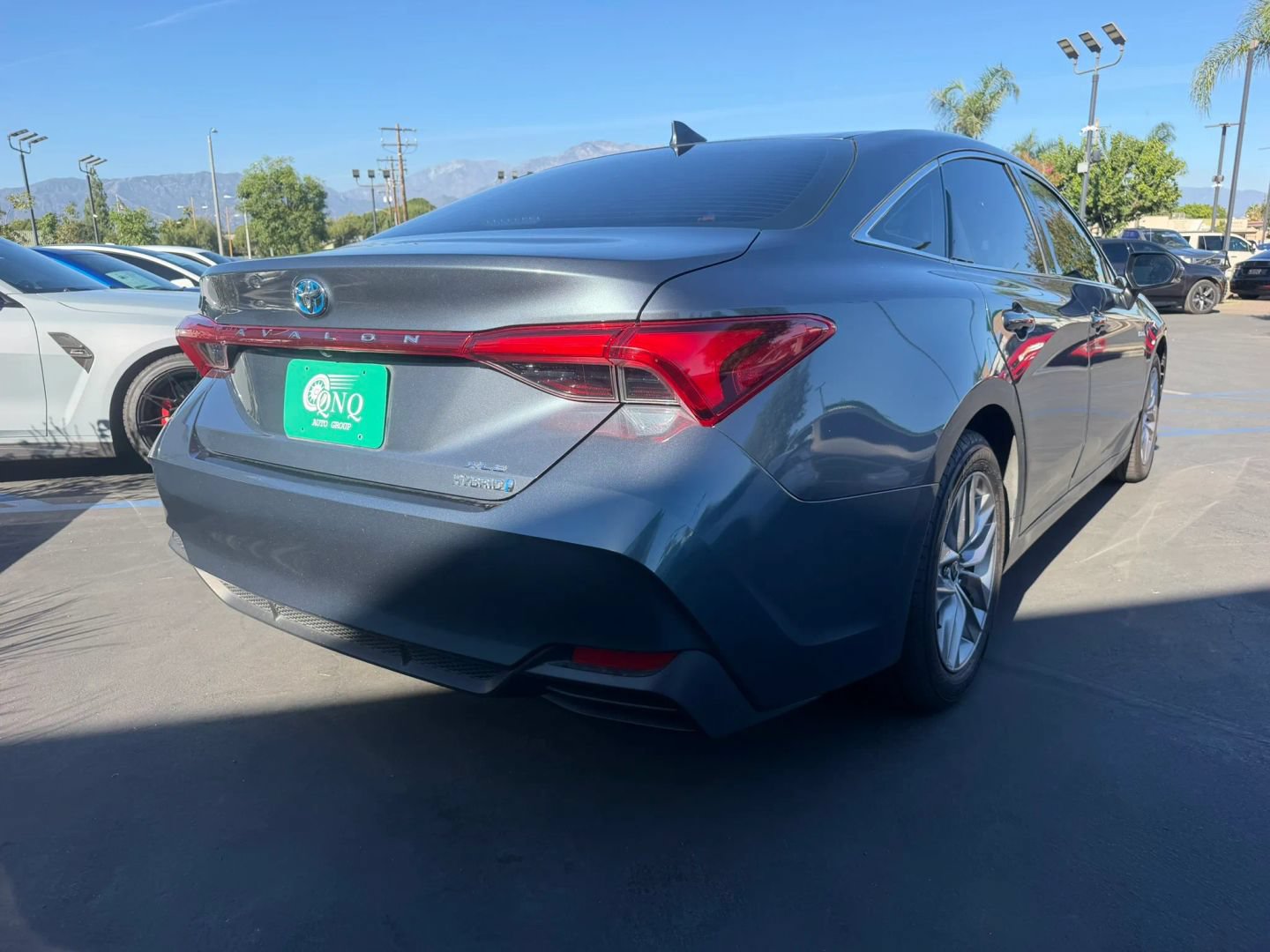 Used 2021 Toyota Avalon XLE FWD image 7