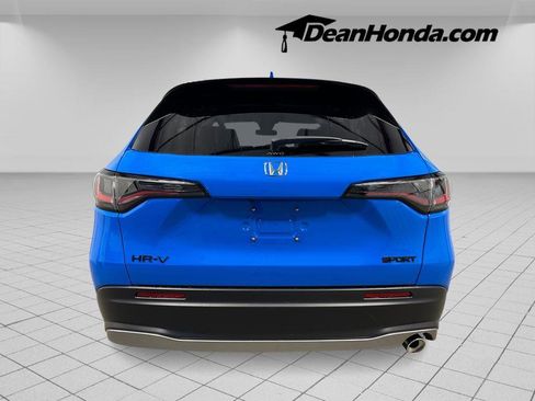 New 2027 Honda HR-V Sport image 4